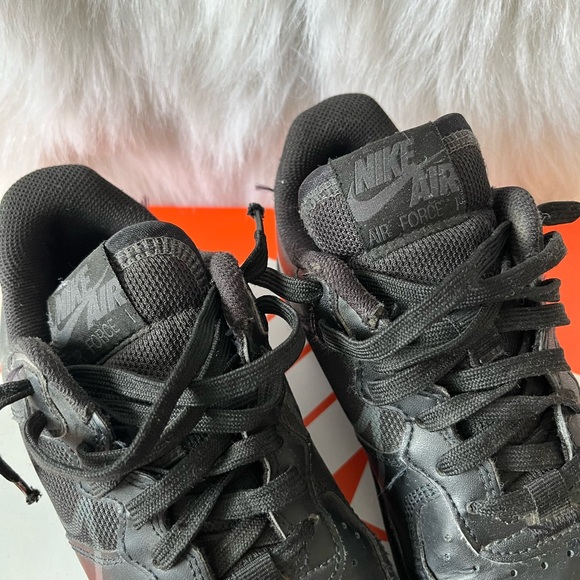 Black Nike React Air Force 1 - Picture 5 of 8